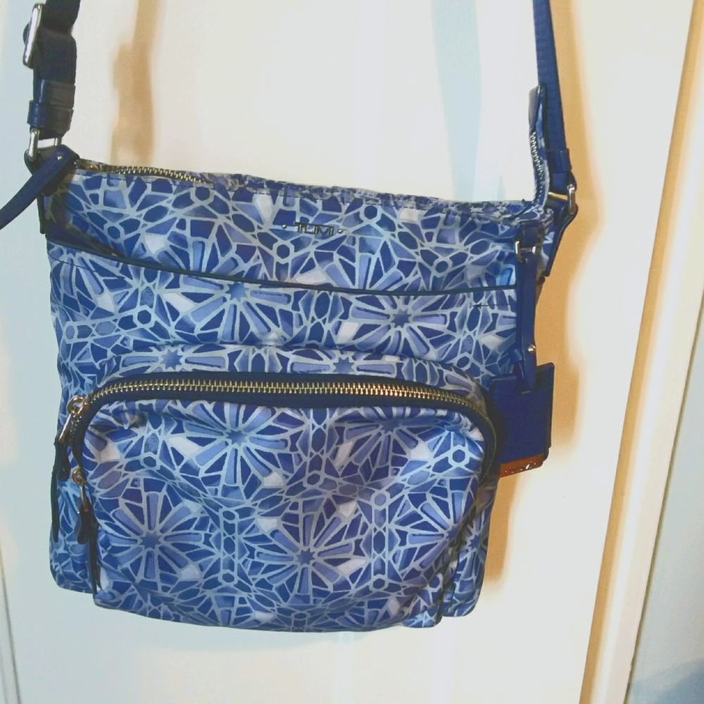 TUMI Crossbody bag - excellent condition